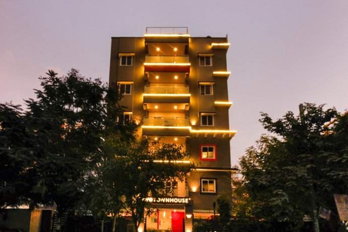 SilverKey Executive stays 17209 Malikarjuna Residency Gachibowli
