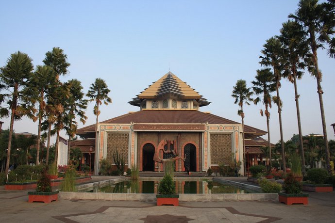 Kusuma Hotel