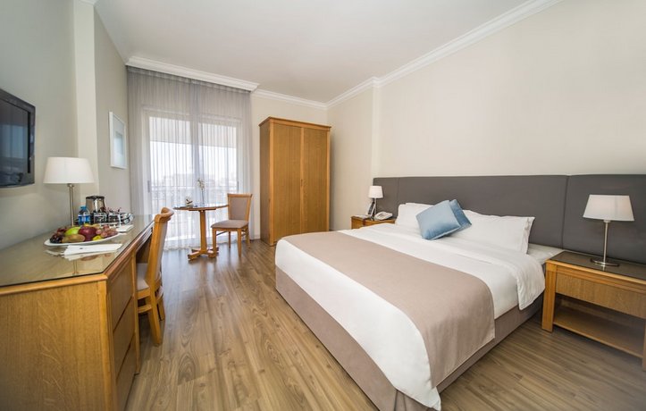 AlQasr Metropole Hotel