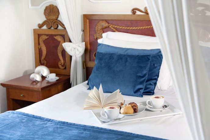 Mar Hotel Alimuri