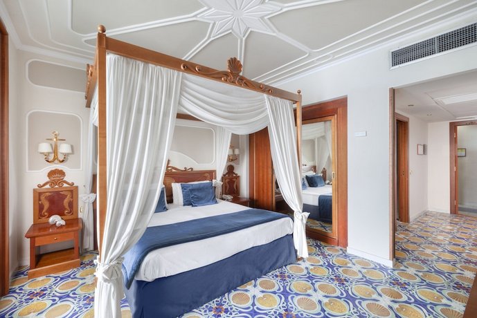 Mar Hotel Alimuri