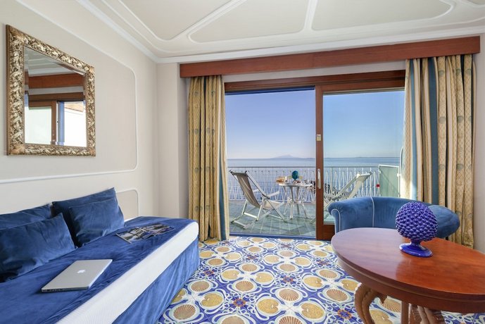 Mar Hotel Alimuri