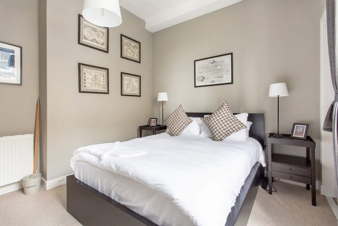 Charming 1 Bed Flat In Edinburgh