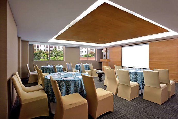 DoubleTree Suites by Hilton Bangalore