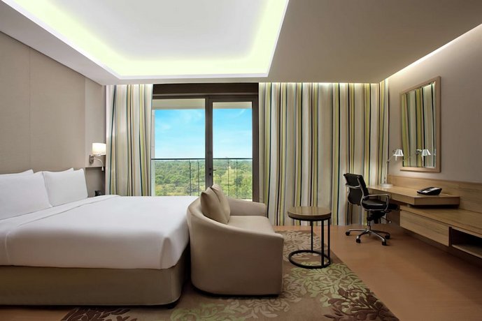 DoubleTree Suites by Hilton Bangalore