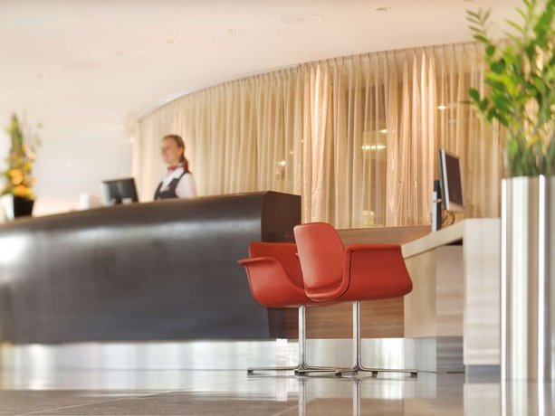 Movenpick Hotel Zurich Airport