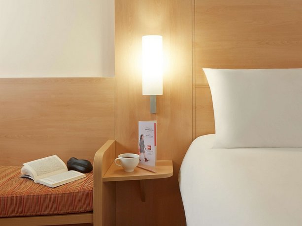ibis Adana