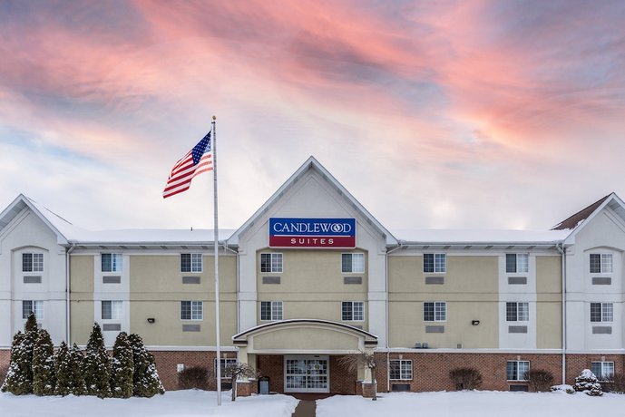 Candlewood Suites South Bend Airport