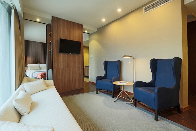 DoubleTree by Hilton Santiago Kennedy Chile
