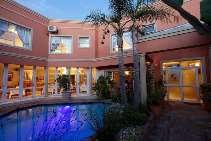 Cinnamon House Bed & Breakfast