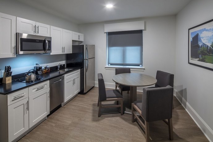 Collegian Hotel & Suites Trademark Collection by Wyndham