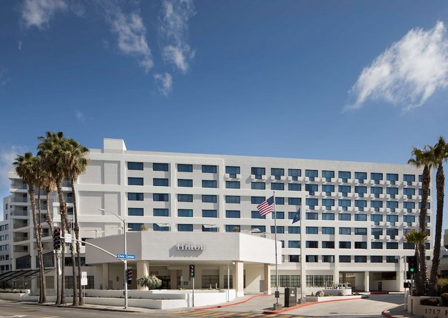 Hilton Santa Monica Hotel & Suites