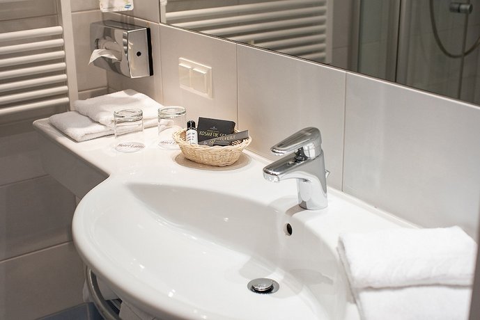 Hotel Latini Zell am See