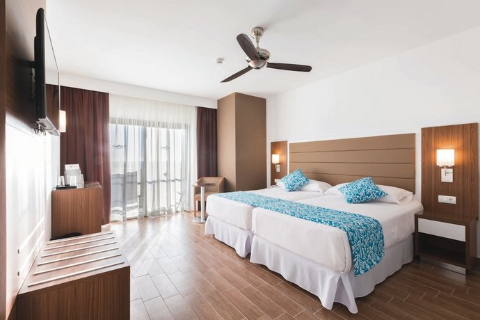 Hotel Riu Bravo All Inclusive