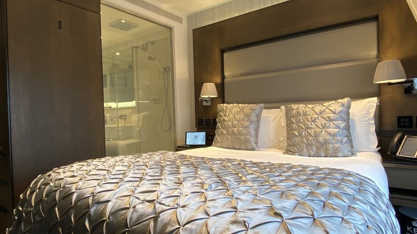 Eccleston Square Hotel