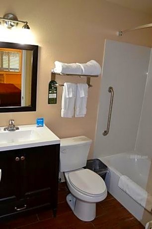 Buck Meadows Lodge