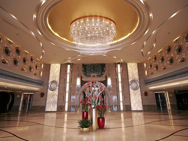 Dazhong Airport Hotel