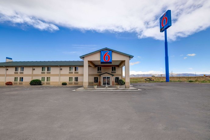 Motel 6 Beaver