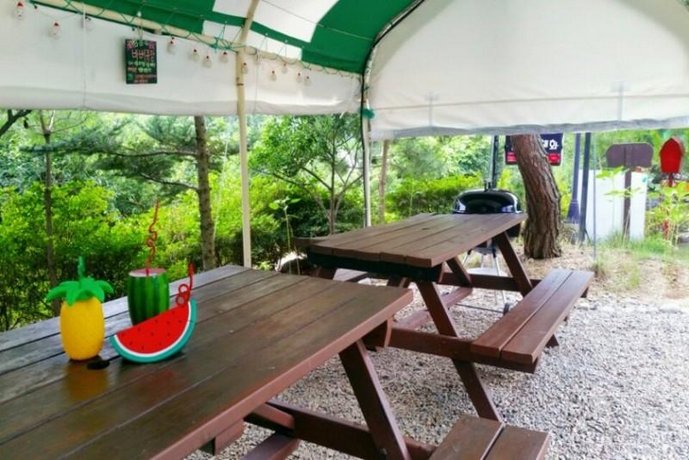 Hongchen Riverside Suchewha Pension