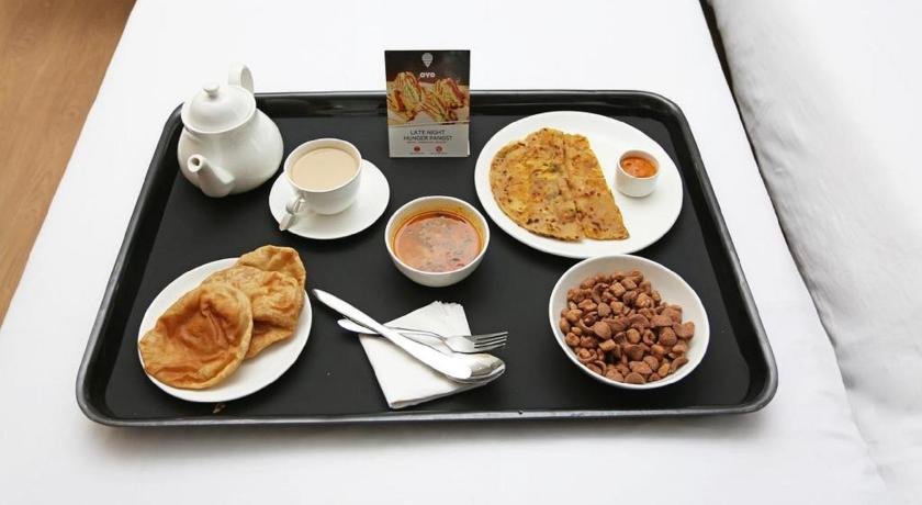 OYO 22354 PG Hospitality Inn
