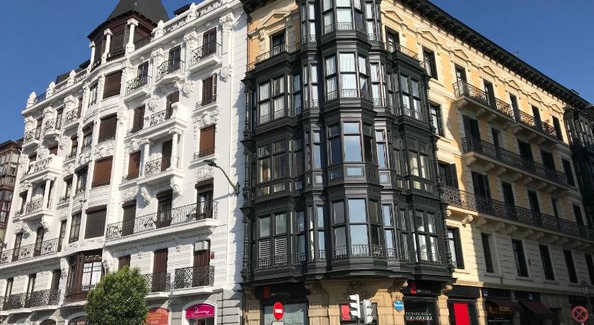 APARTAMENTO EN EL CENTRO DE BILBAO