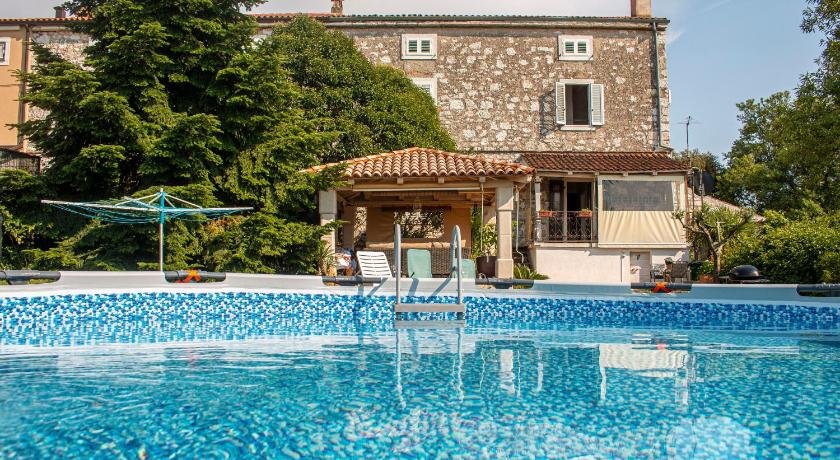 Stone house Chiara Seaview