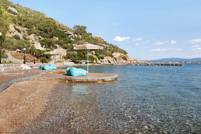 Ramada Loutraki Poseidon Resort