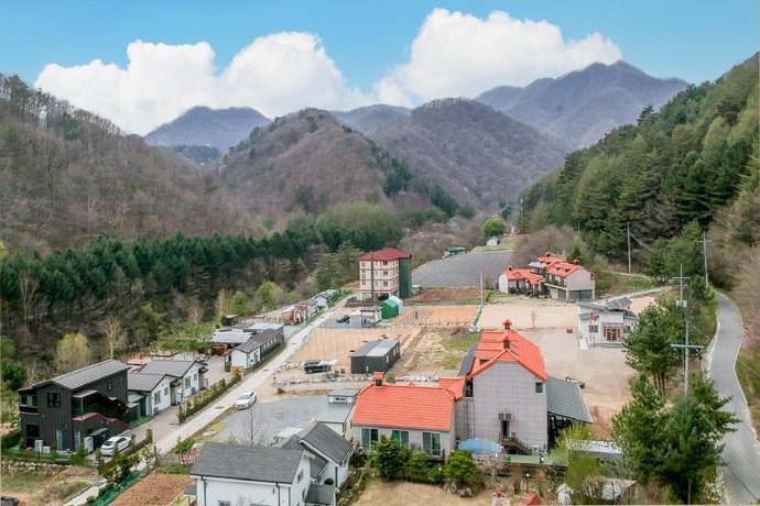 Pyeongchang Heungjeongsketch Pension