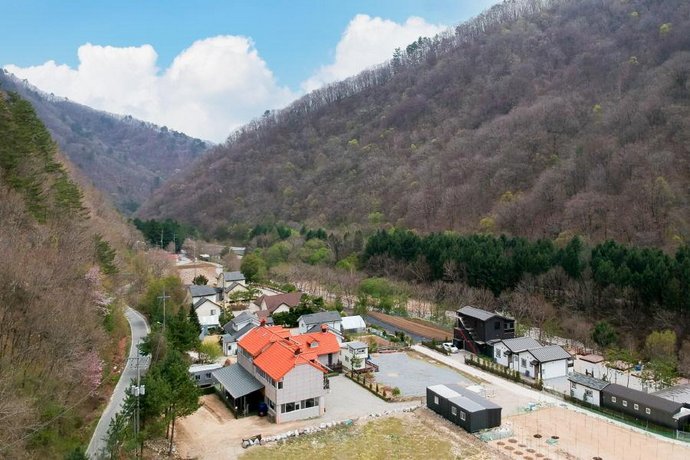 Pyeongchang Heungjeongsketch Pension