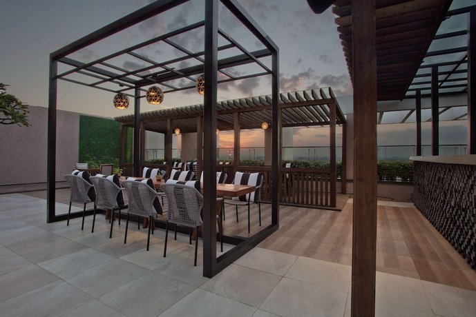 DoubleTree Suites by Hilton Bangalore