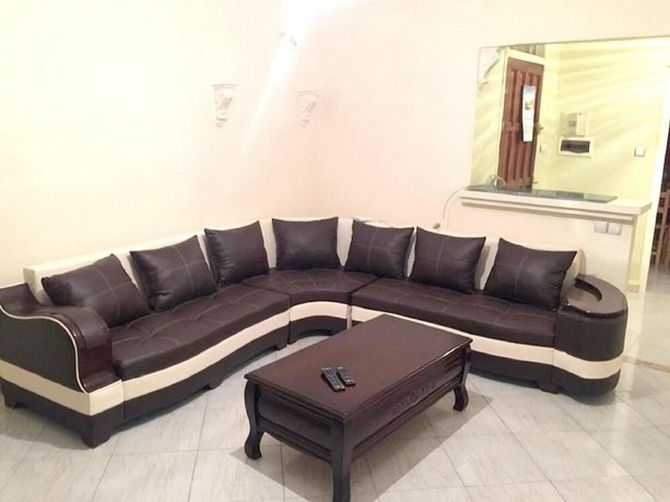 Apartment With 2 Bedrooms in El Marsa With Wonderful sea View Furnished Balcony and Wifi - 200 m F