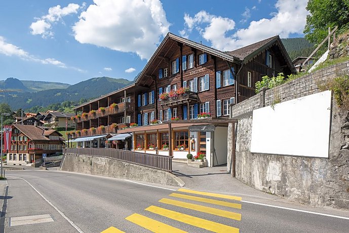 Jungfrau Lodge Swiss Mountain Hotel