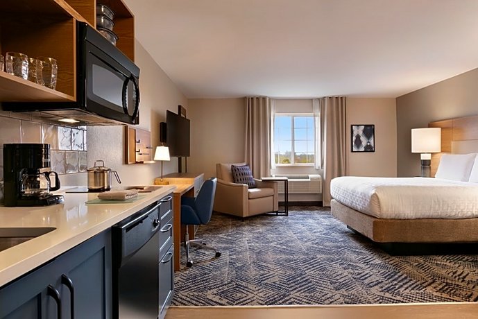 Candlewood Suites Springfield Springfield