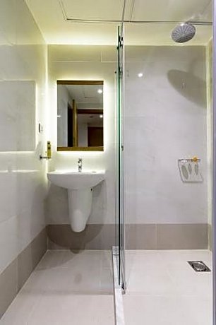 Hotel Excelsior Karachi