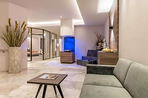 Hotel Sonnenburg Merano