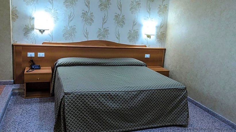 Hotel Sorriso Lucera
