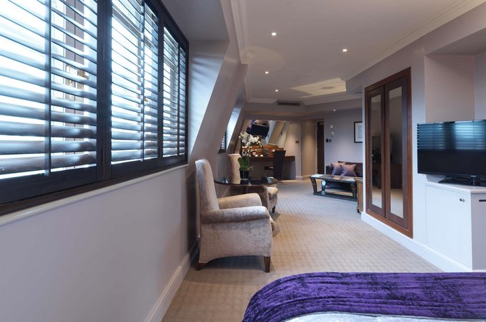 Radisson Blu Edwardian Hampshire Hotel London