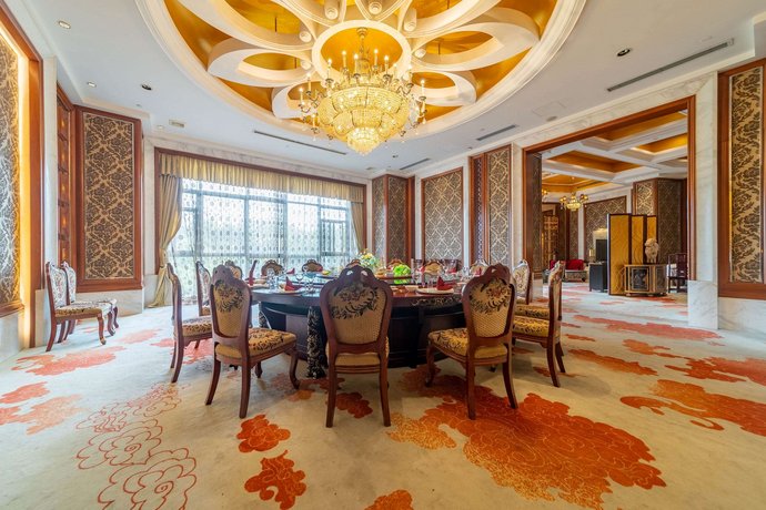 Ramada Yichang Hotel