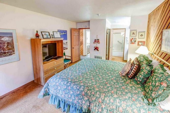 Aspen Creek 119 - Two Bedroom Condo Mammoth Mountain United States thumbnail
