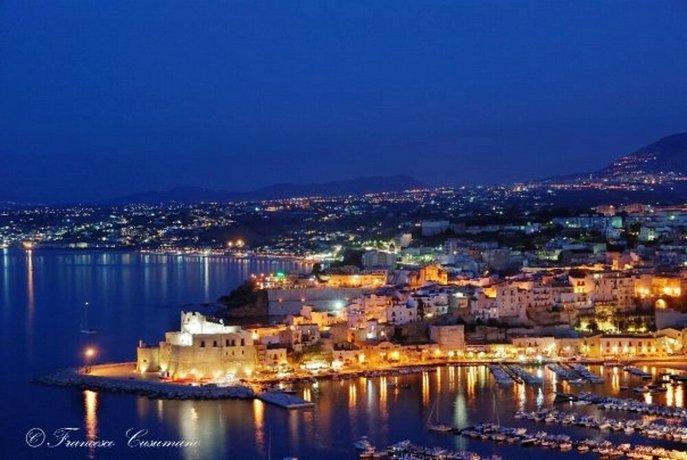 House With 2 Bedrooms in Scopello