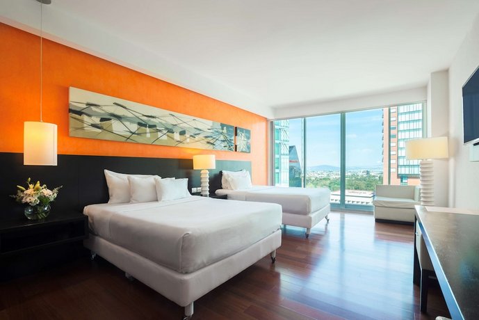 NH Collection Guadalajara Providencia