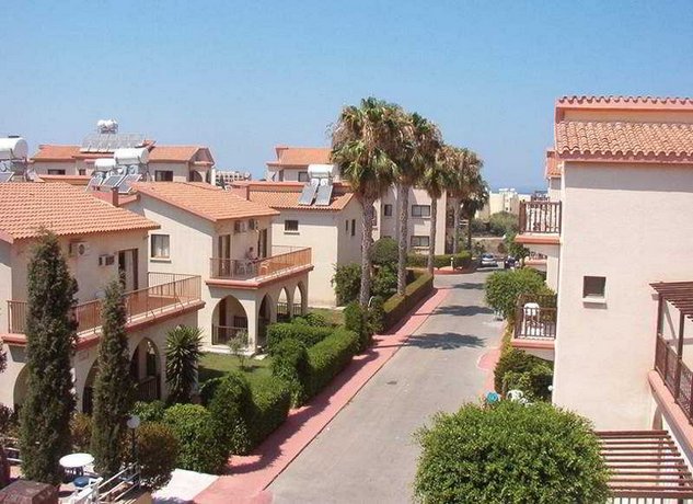 Windmills Hotel Apartments Protaras