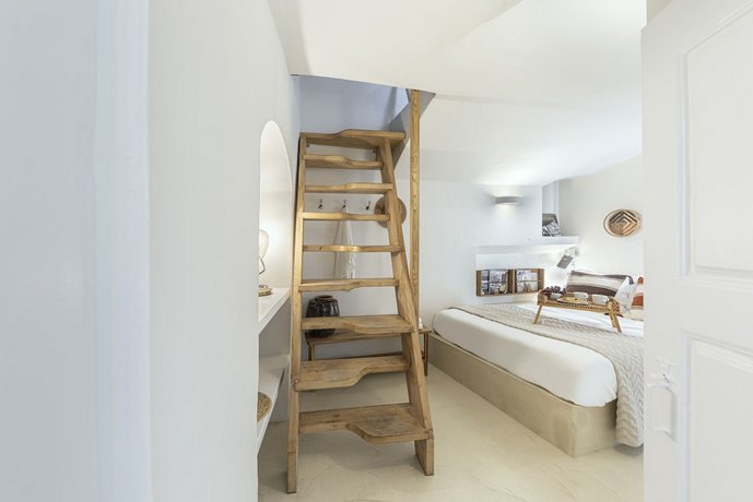 Caldera Houses Oia