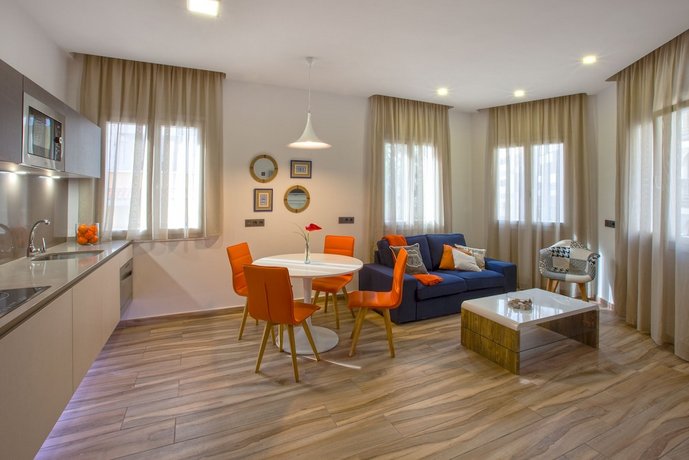 Gran Marina Suites