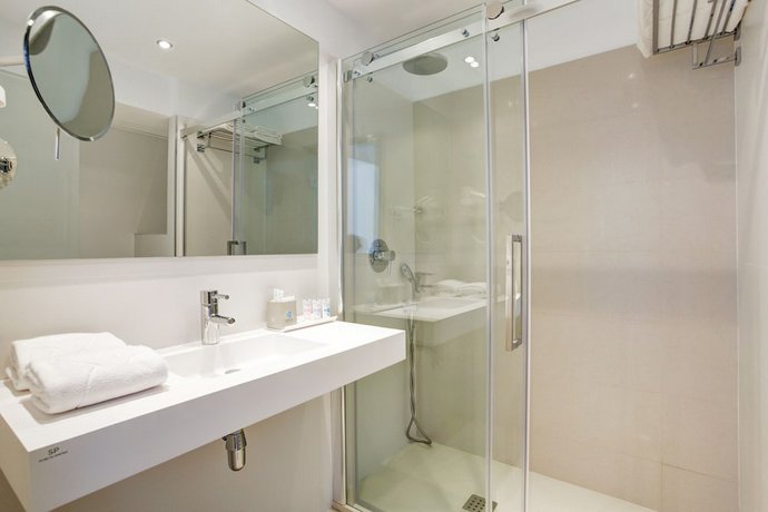 Grupotel Ibiza Beach Resort - Adults Only