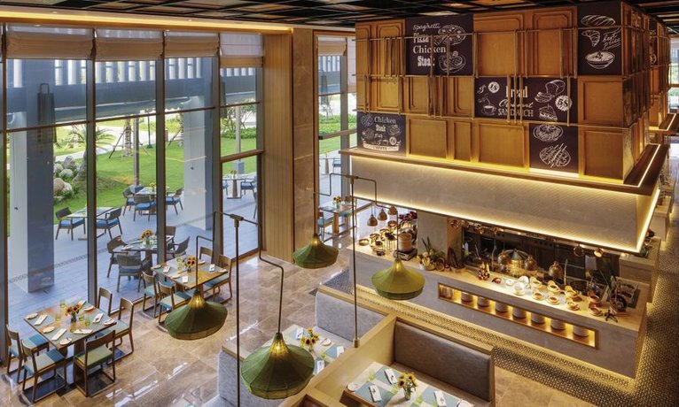 Moevenpick Resort Cam Ranh