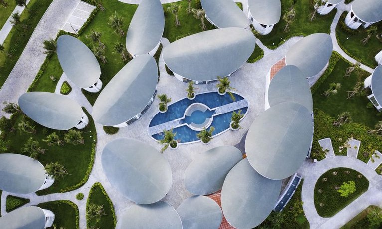Moevenpick Resort Cam Ranh