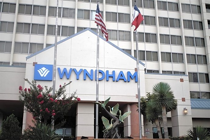 Wyndham Houston Nrg / Medical Center