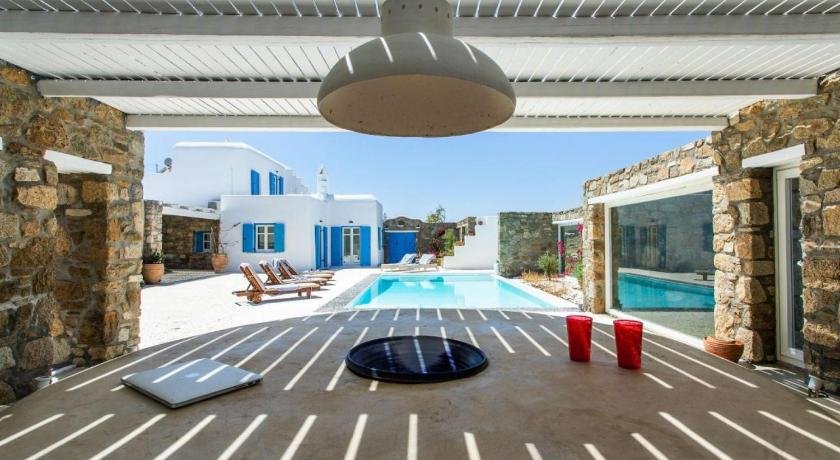 Stunning Villa with Pool in Mykonos