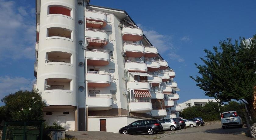 Aspectus Apartment